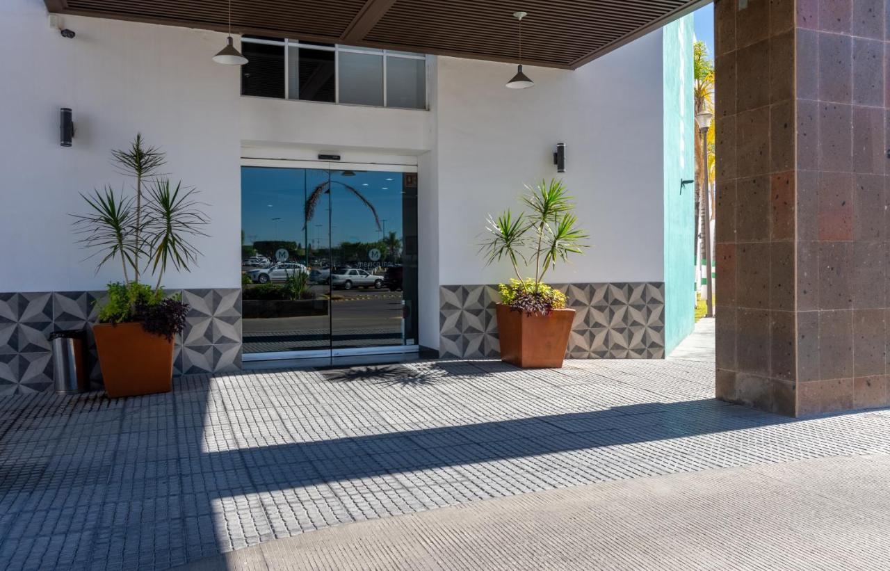 Hotel Mexico Inn Express Саламанка Экстерьер фото